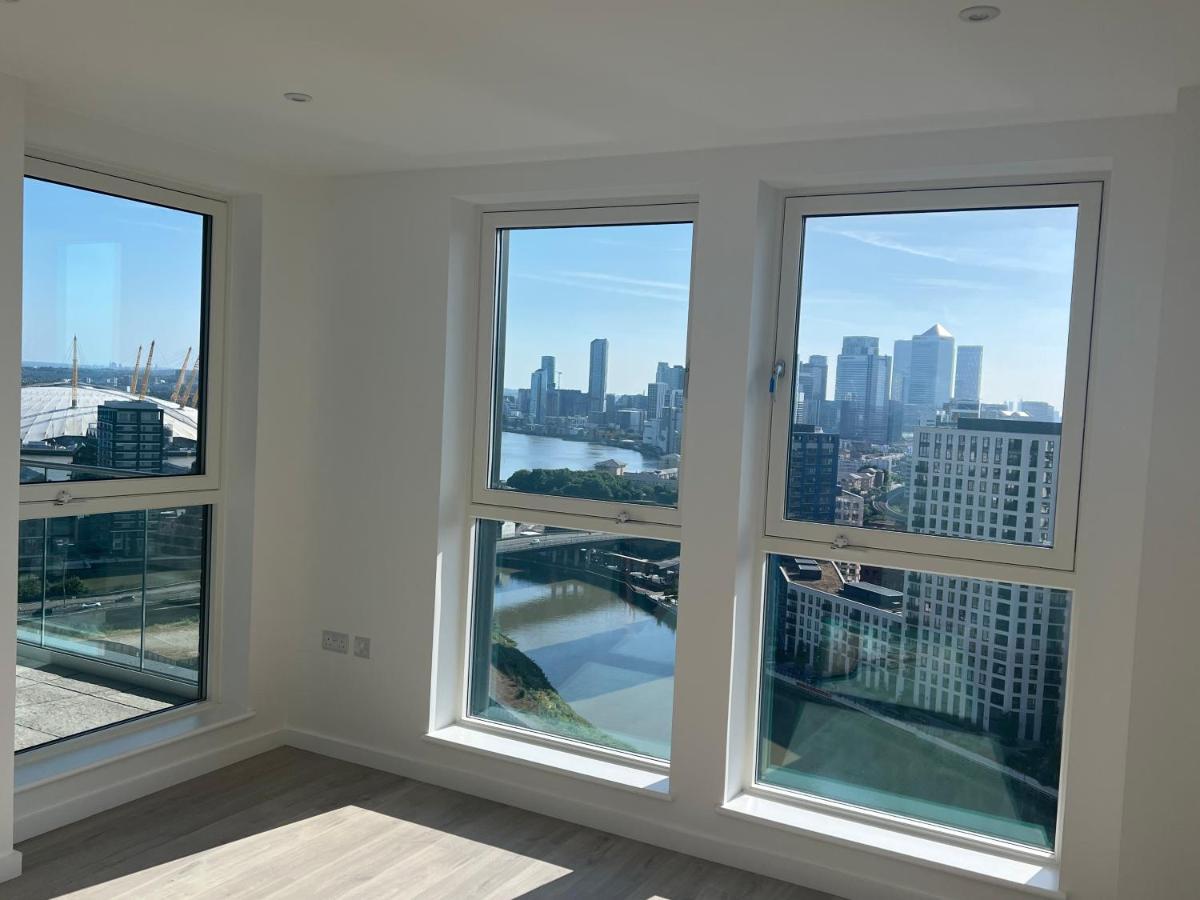 Ac Luxe Penthouse With Free Parking Apartment Лондон Екстериор снимка