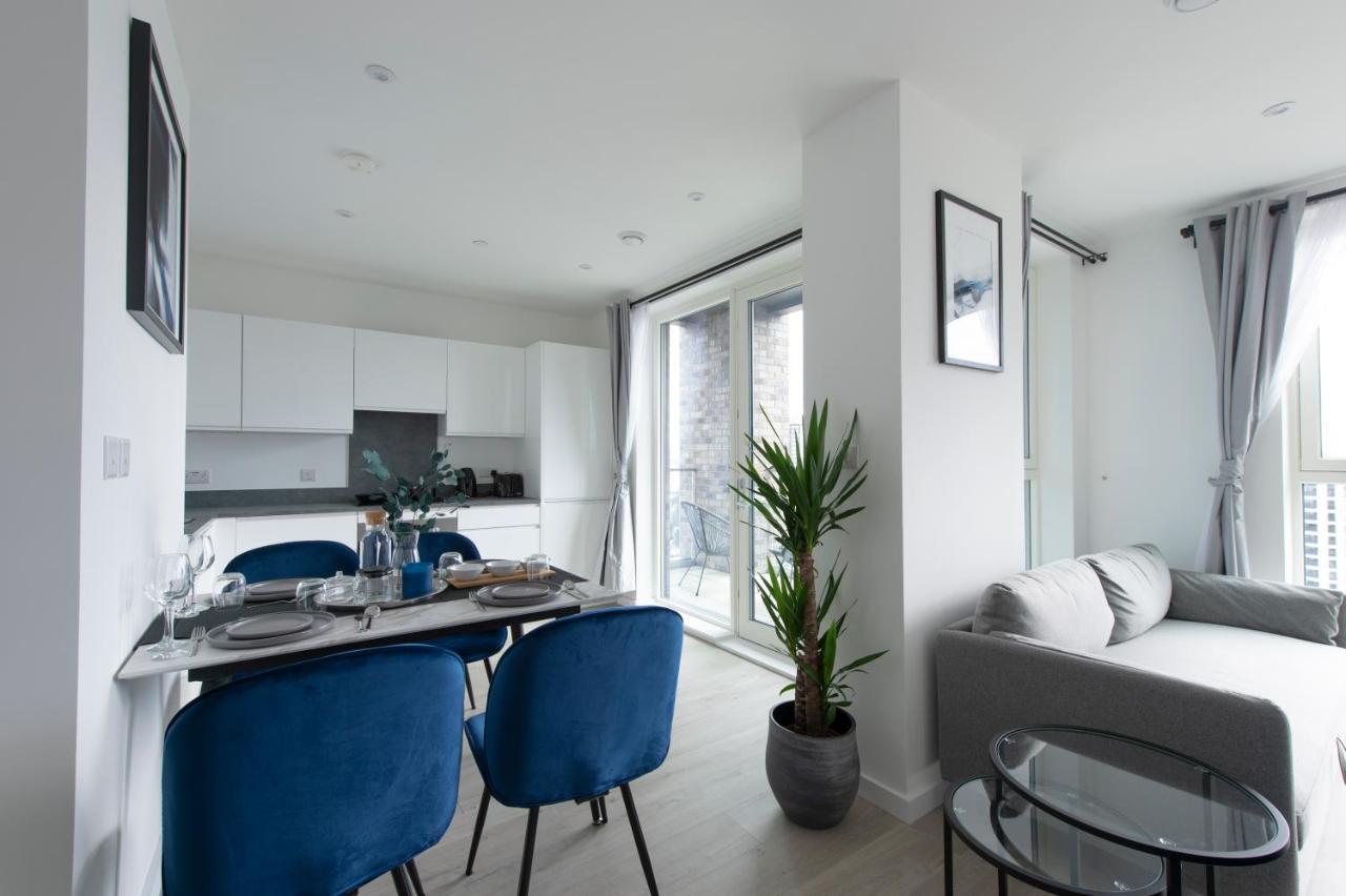 Ac Luxe Penthouse With Free Parking Apartment Лондон Екстериор снимка
